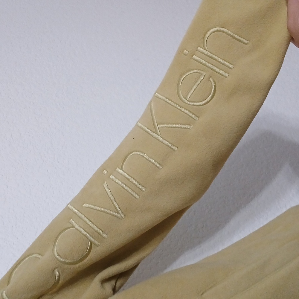 Calvin Klein Performance Yellow Jacket - Picture 4 of 7
